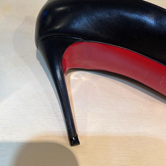 CHRISTIAN LOUBOUTIN WOMANS ELOISE 85 NAPPA SHINY BACK HEELS 38.5 - Picture 5 of 9